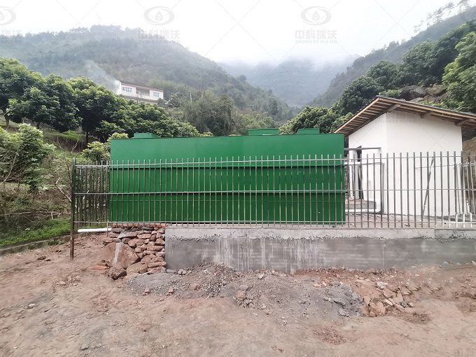 貴州省赤水市桂興村地上式一體化設(shè)備-一體化污水處理設(shè)備